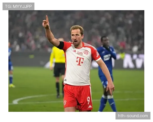 戴维斯与穆西亚拉联袂建功,拜仁收获重要三分 戴维斯与穆西亚拉联袂建功,拜仁收获重要三分