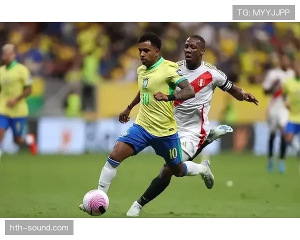 秘鲁队战术革新背景下，巴萨式控球与传统美洲风格融合引领南美足球新潮流